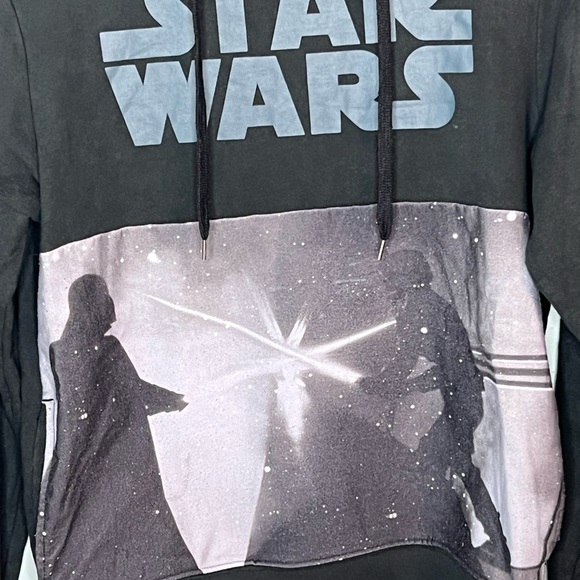 Star Wars Blue Tag Darth Vader and Skywalker Fight Hoodie Size Medium - Picture 2 of 5